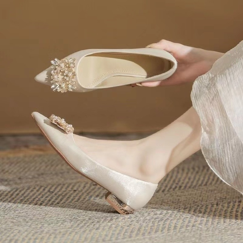 New Fashion Stunning Pointed T – обзор и цена Pointed Toe Flat