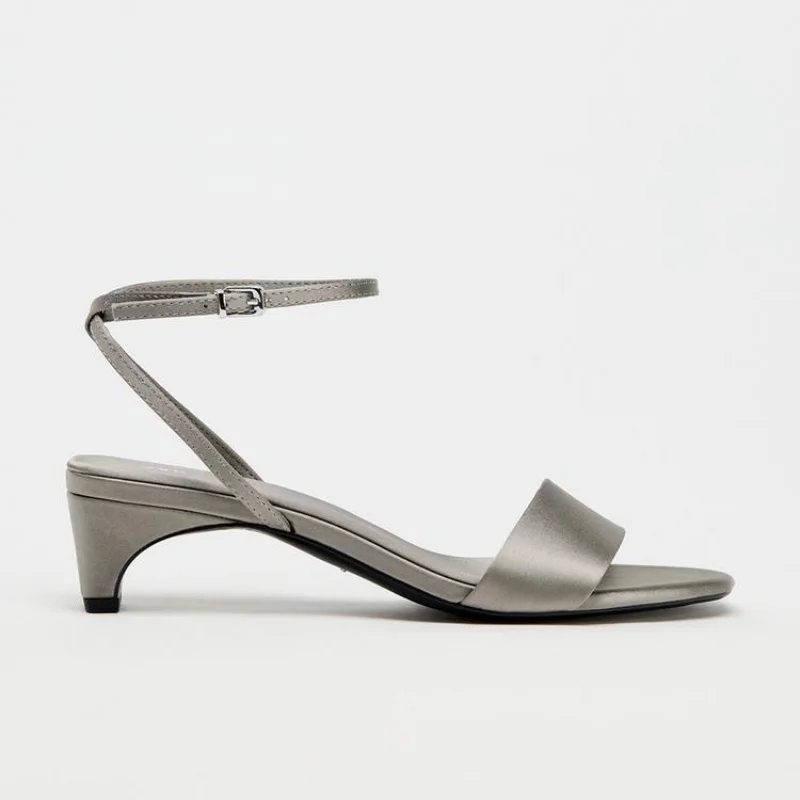 Elegant Square Toe Ankle Strap – обзор и цена Wide Fit Heels